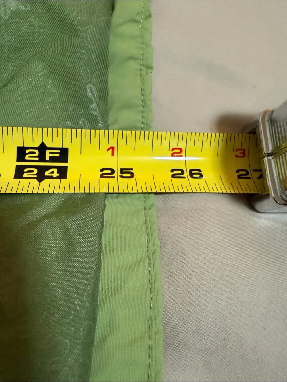 The North Face Hyvent Lime Green & White Hooded Waterproof Jacket Size M